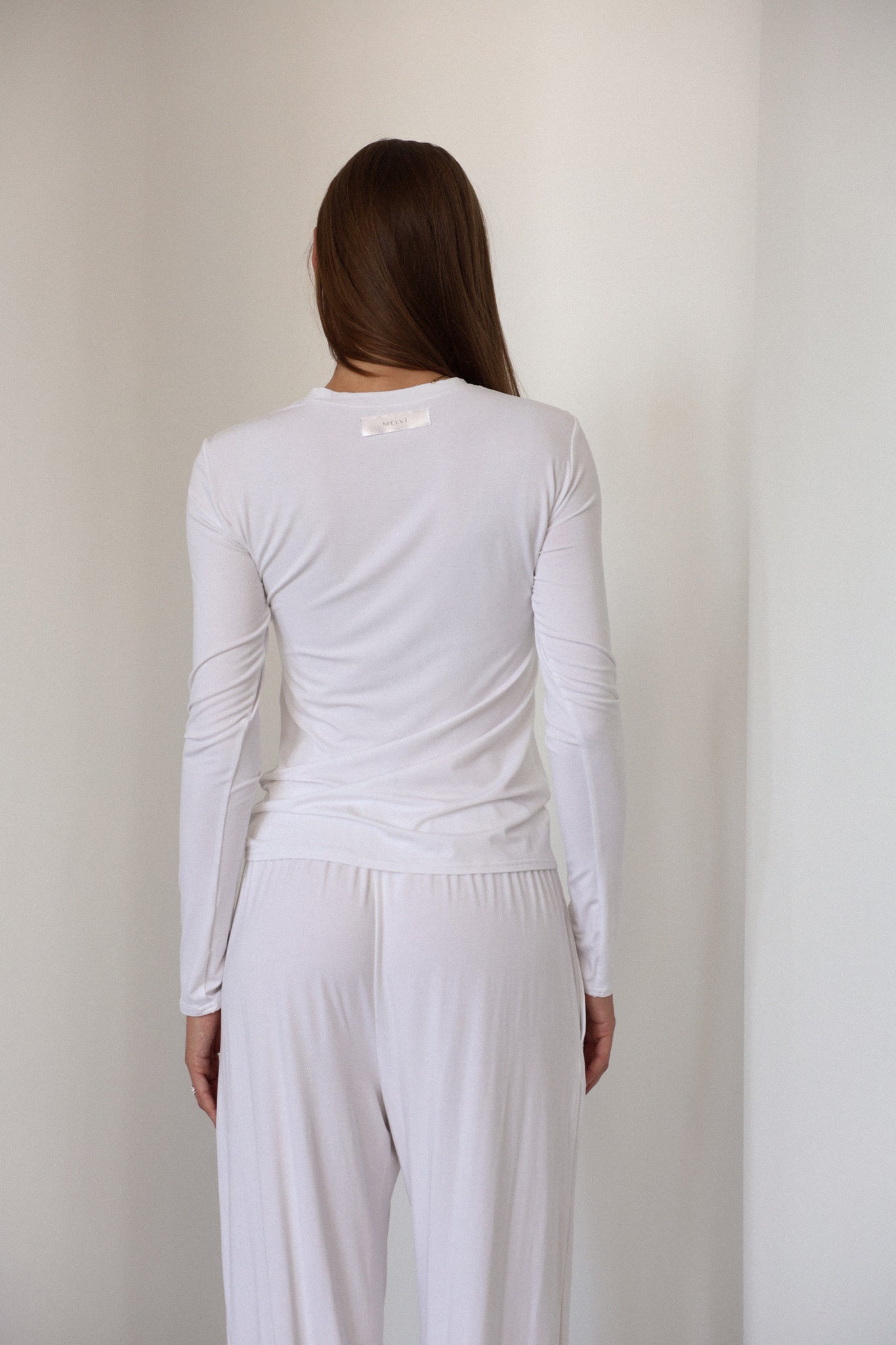 Bamboo lounge set in white