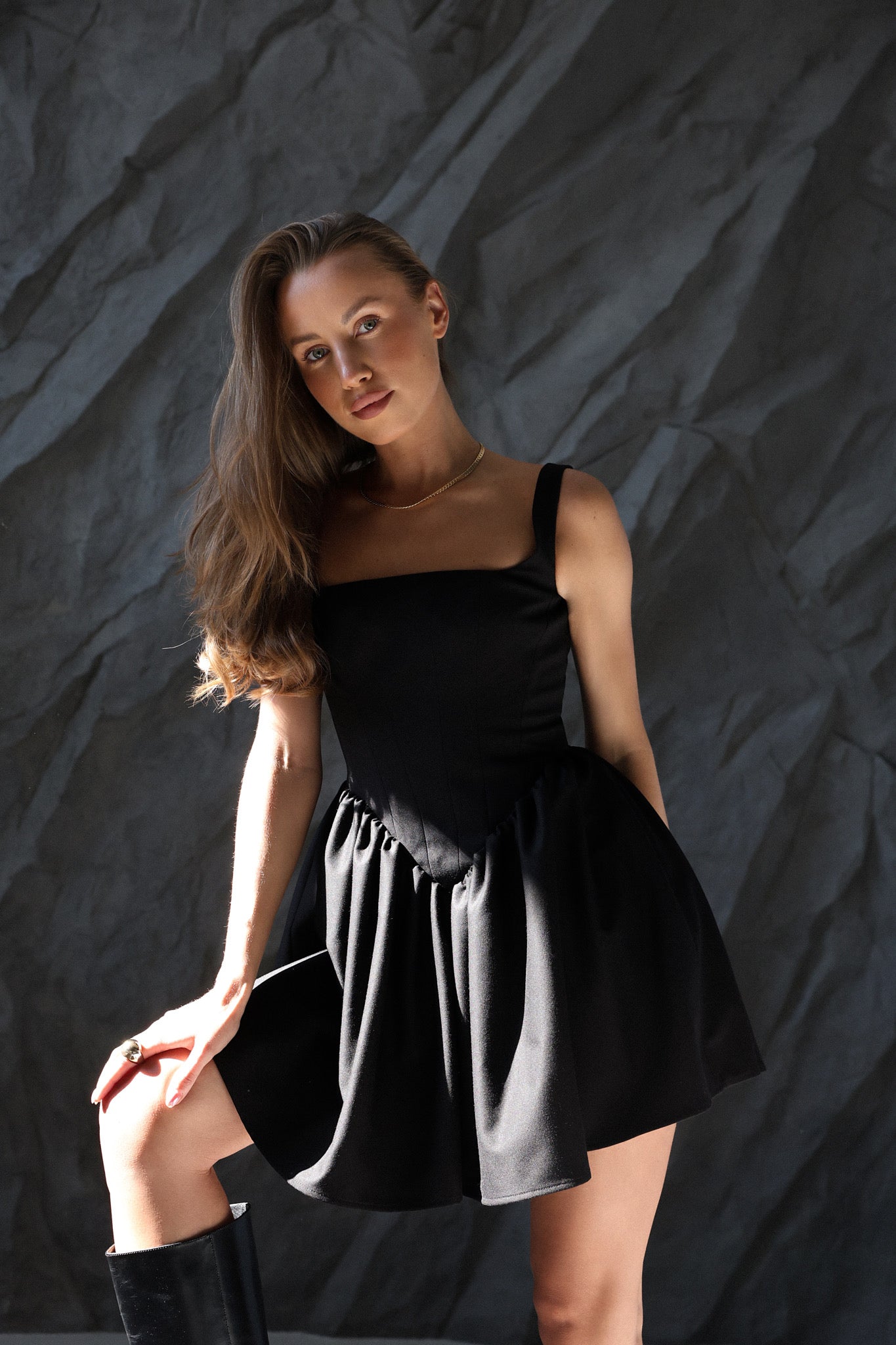 Aurora dress in black