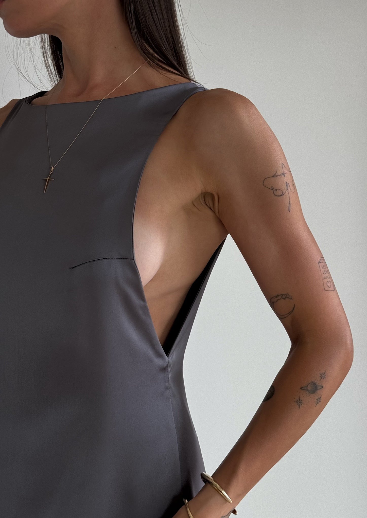 Metallic satin dress rent - XS