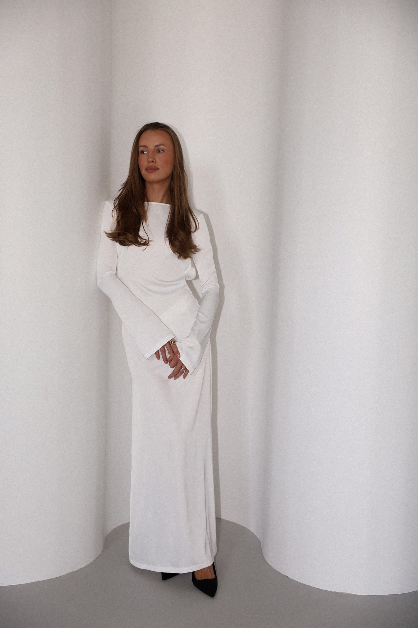 Calista dress in white