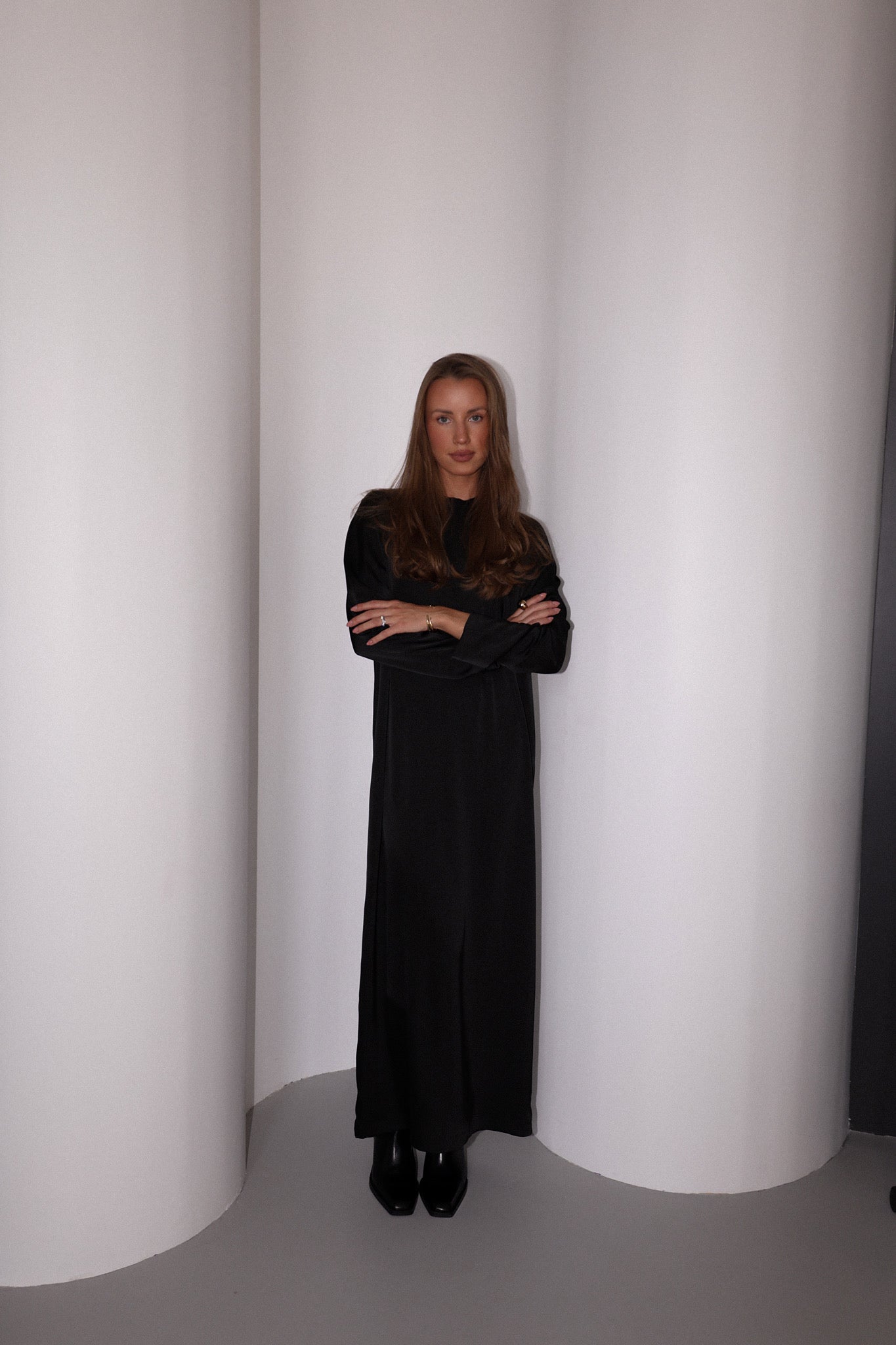 Lilia dress in black