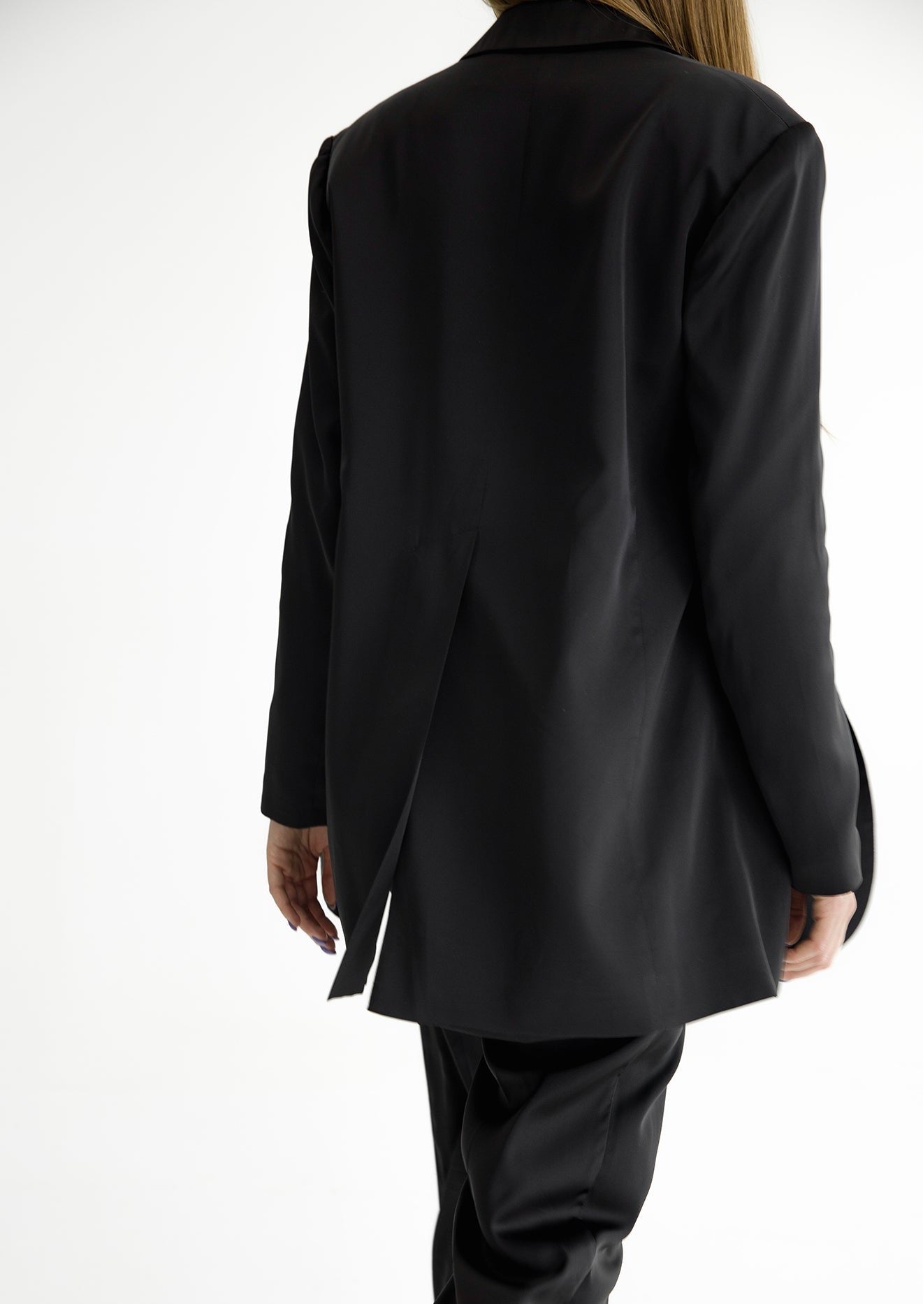 Satin blazer in black
