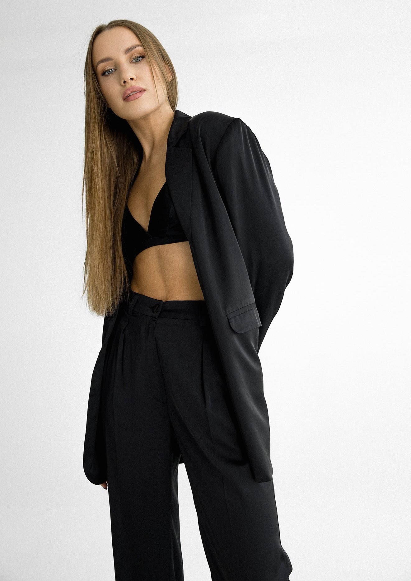 Satin blazer in black