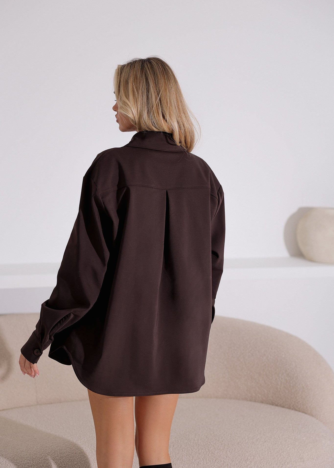 Oversize premium cotton shirt in dark brown