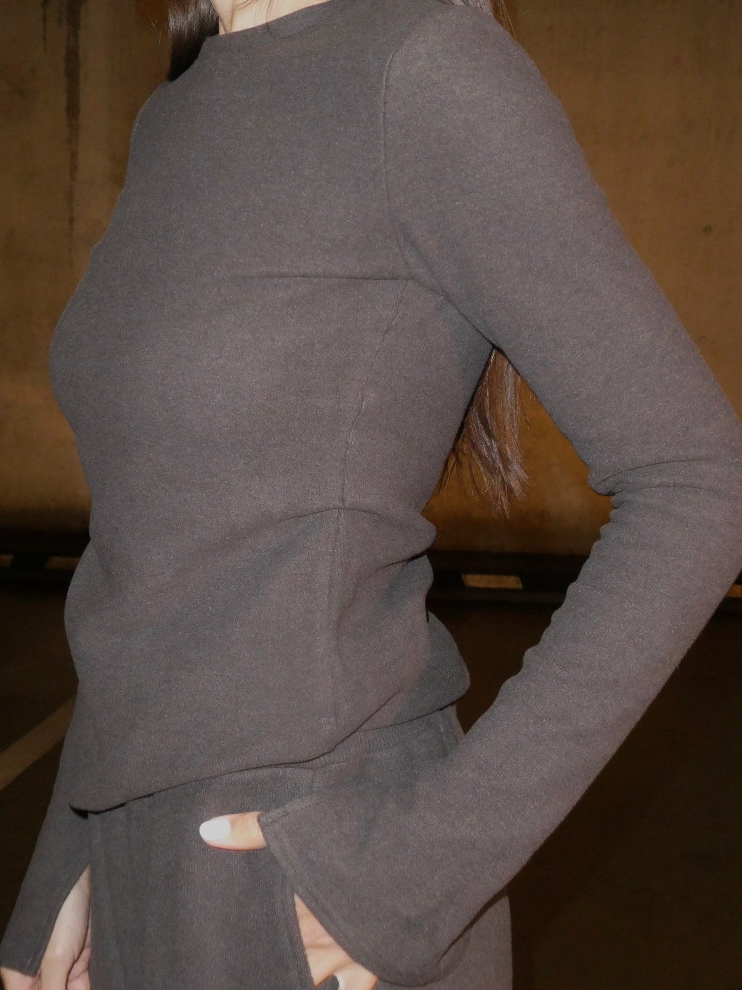 Long sleeve top in walnut