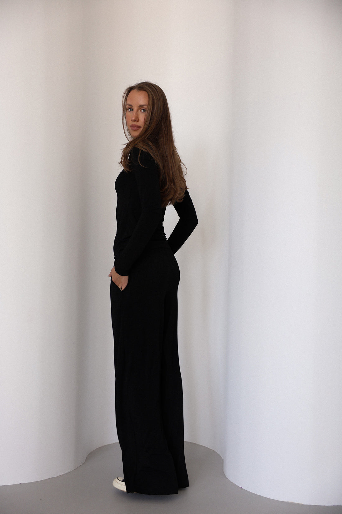 Bamboo lounge set in black