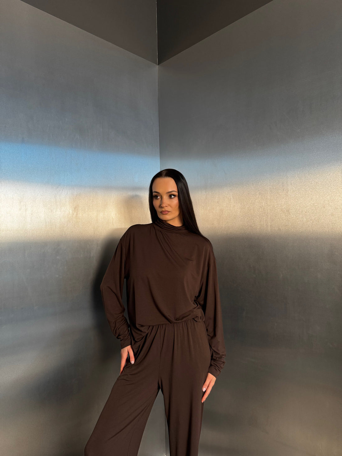 Wool soft lounge set in dark roast