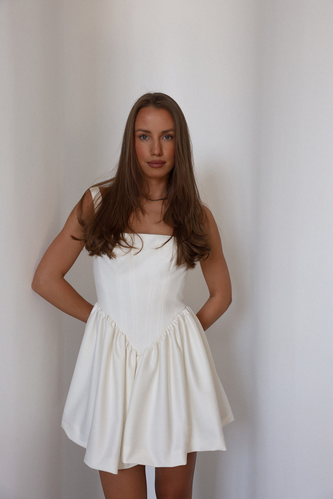 Aurora dress in white