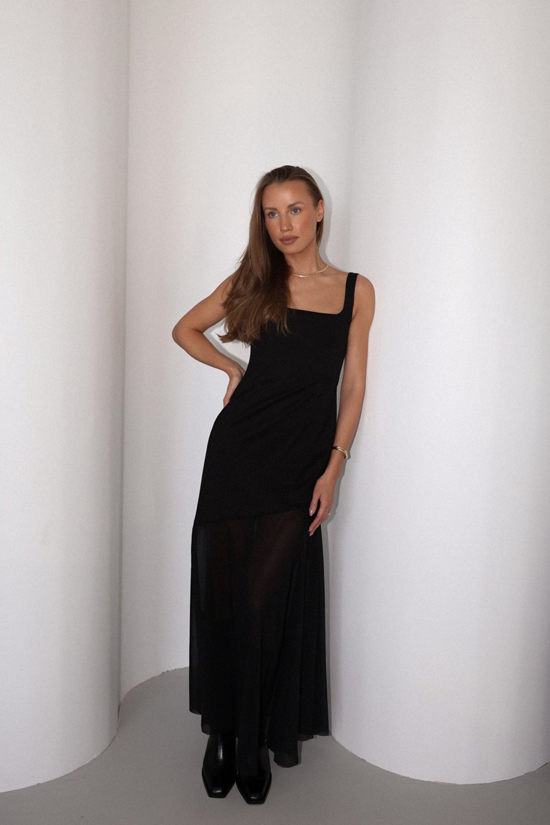 Cleo dress in black