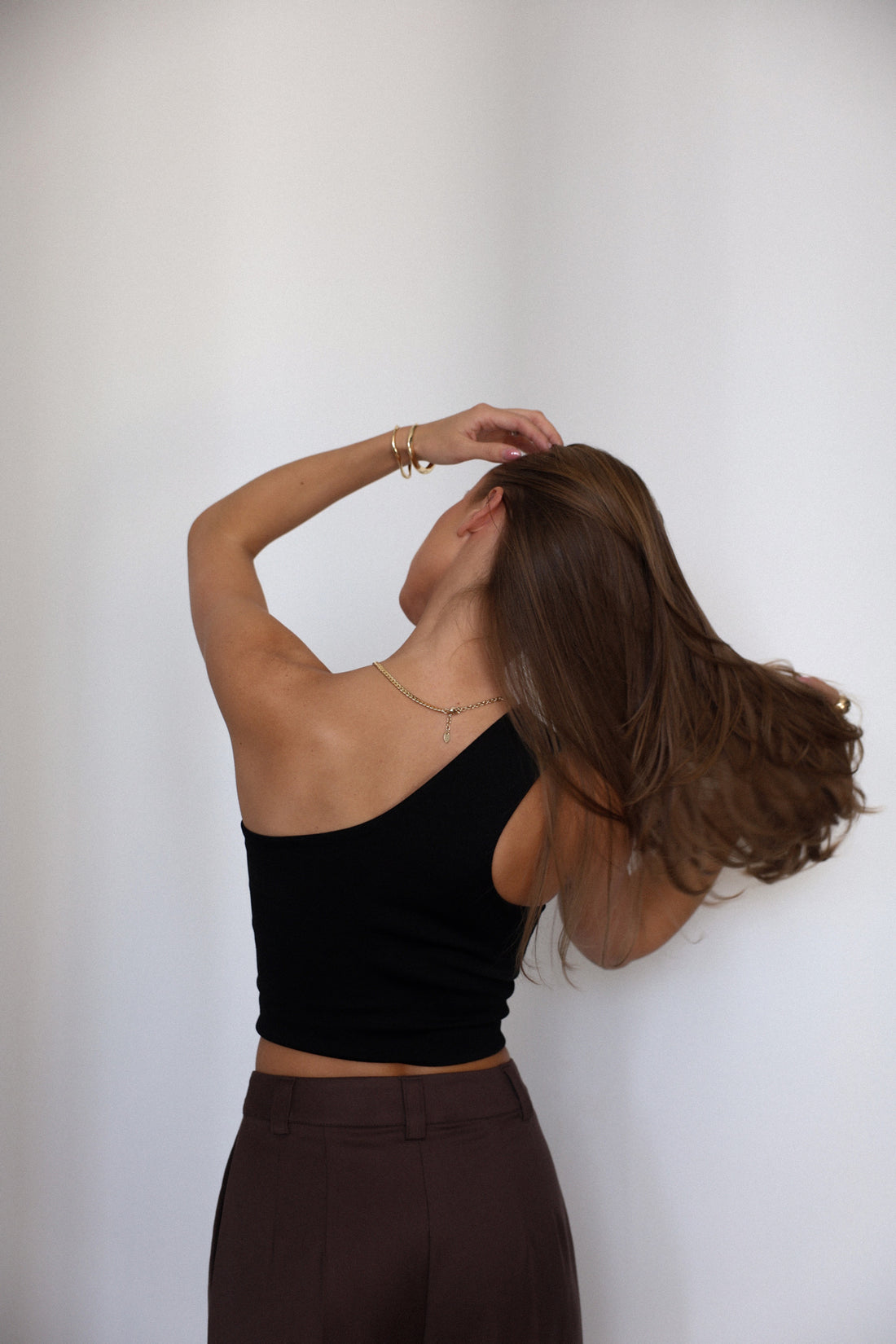 One shoulder top in black