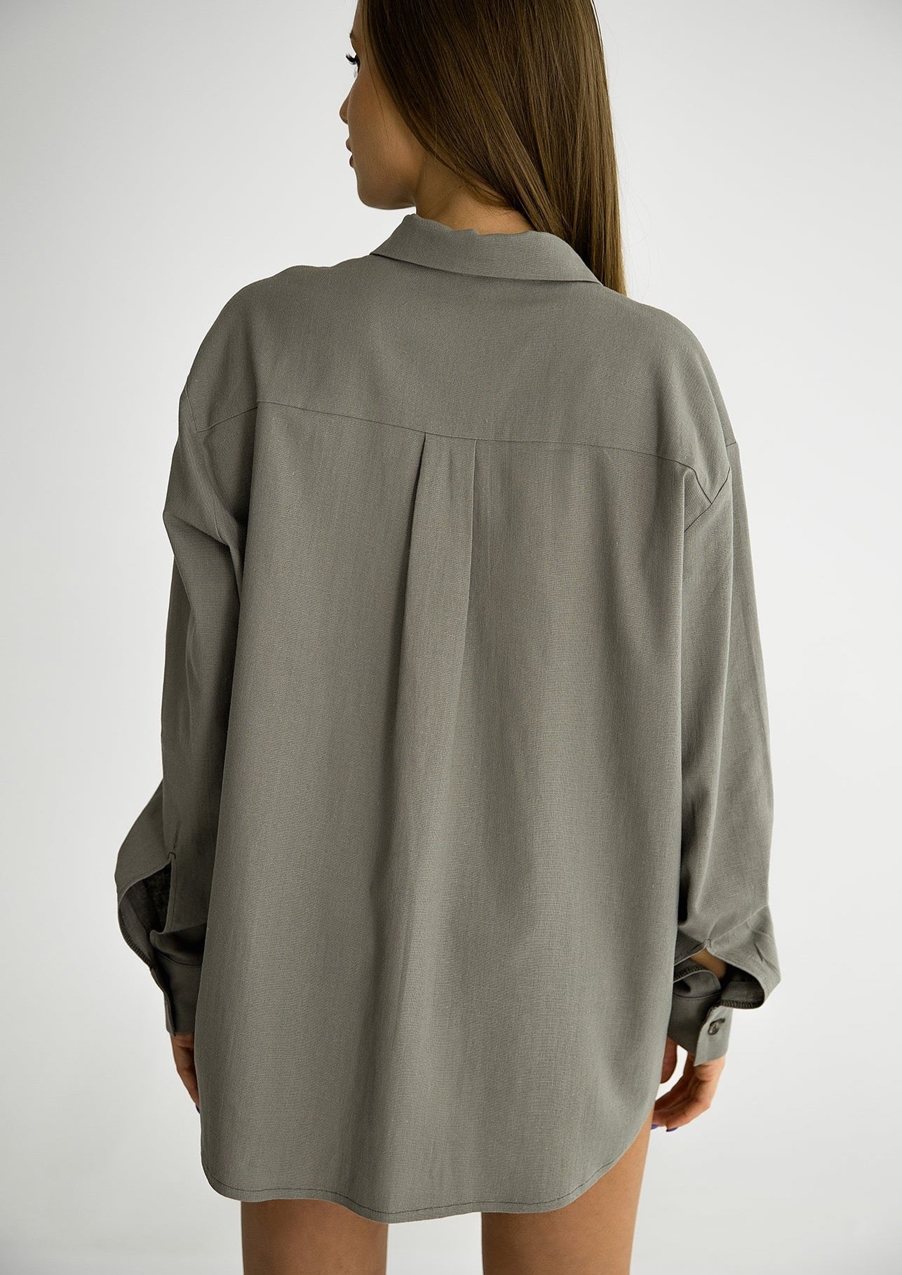 Linen oversize shirt in olive