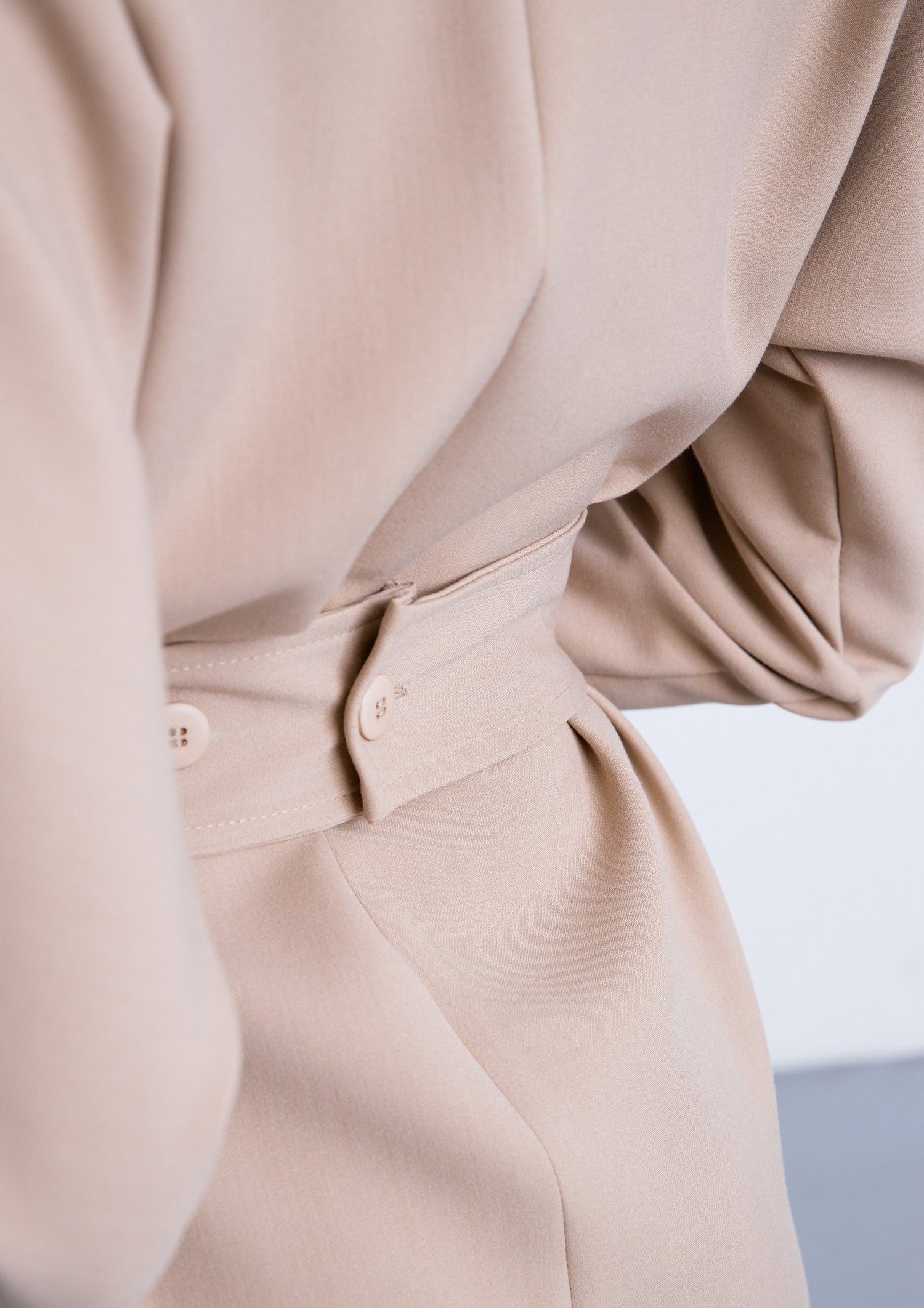 LONG DRESS IN BEIGE