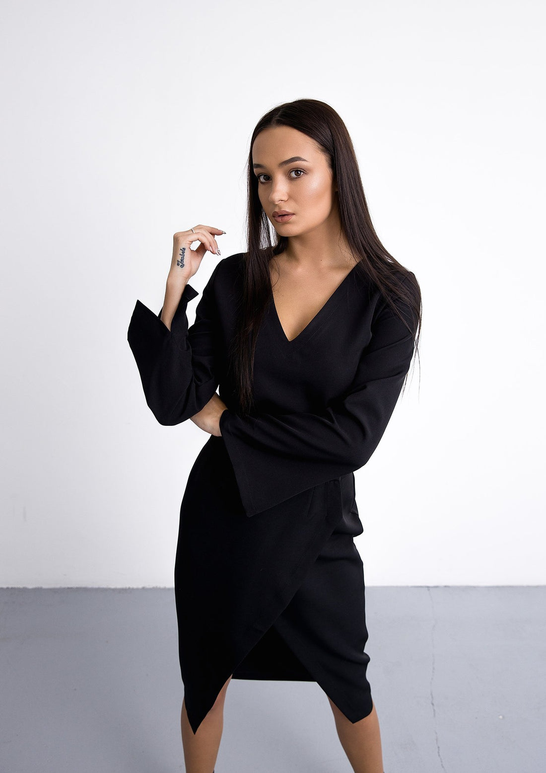 Midi wrap-up skirt in black