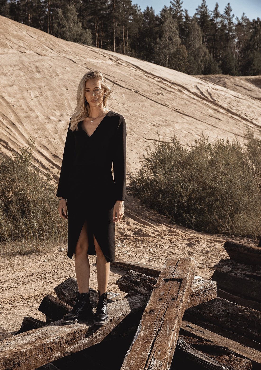 Midi wrap-up skirt in black